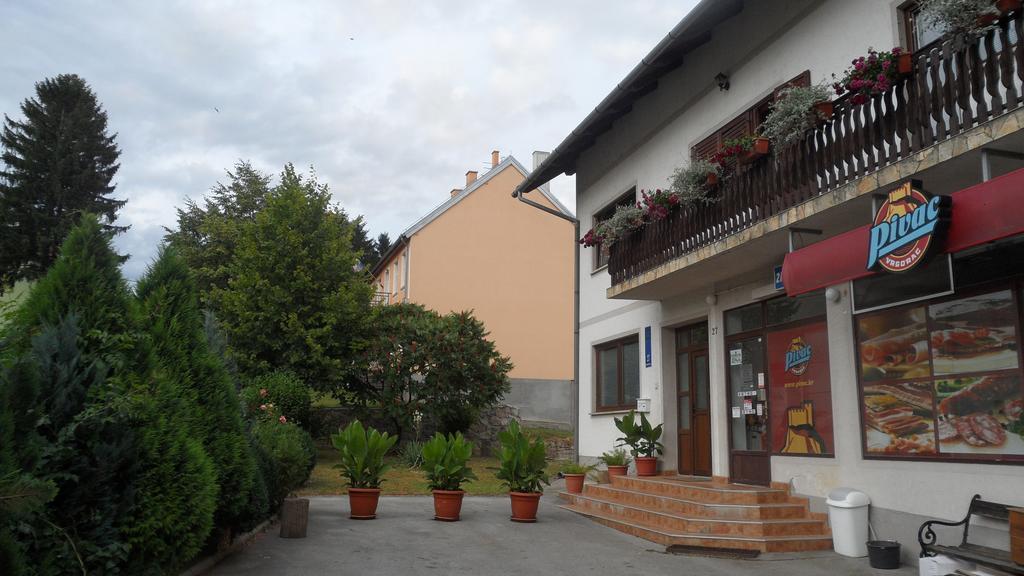 Apartment Rendulic Rakovica Exterior photo