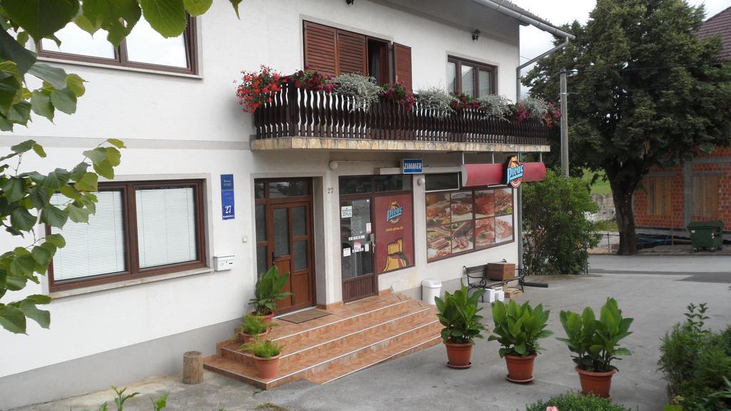 Apartment Rendulic Rakovica Exterior photo